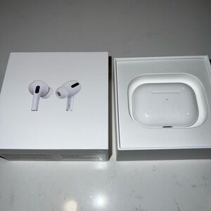COPY - Apple AirPod Pros with Wireless Charging Case (1st gen)